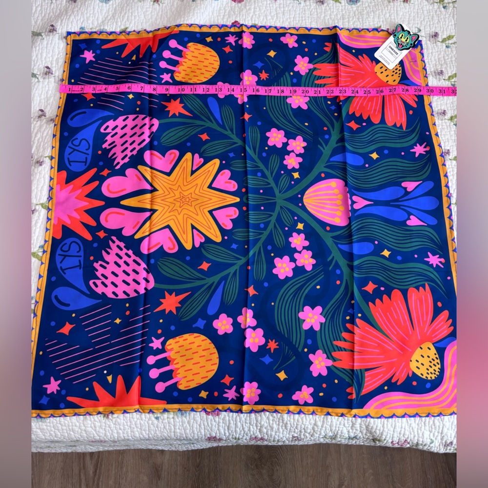 IYS Vibrant Floral Scarf